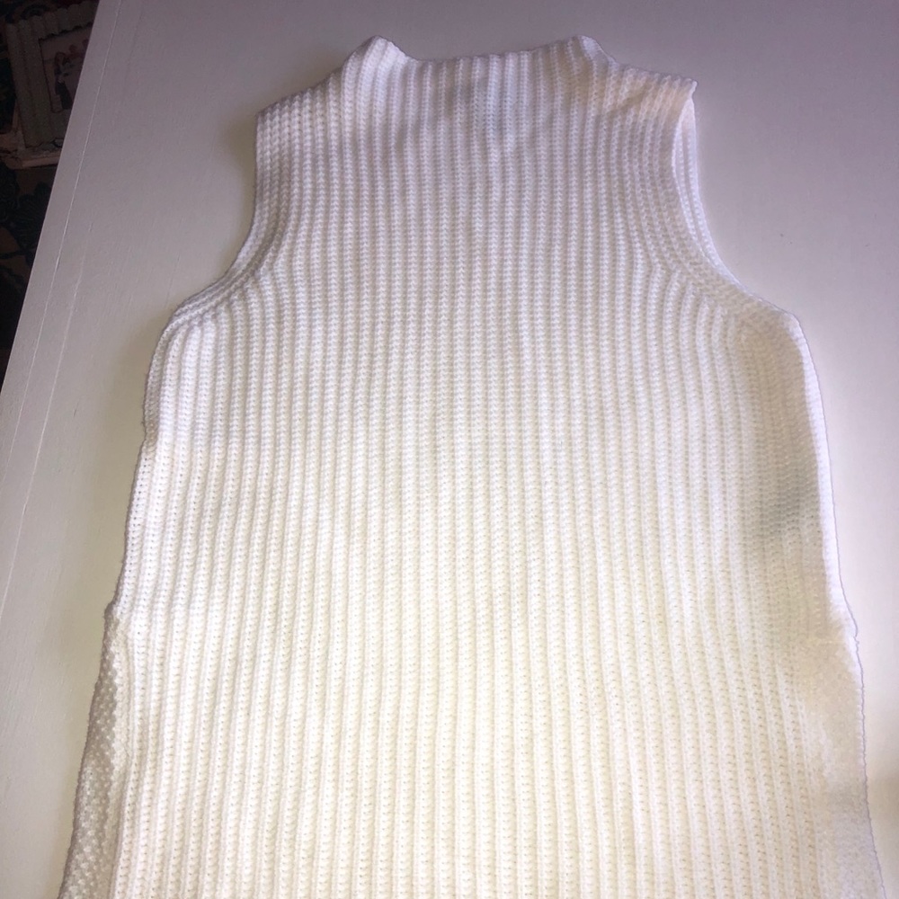 Forever 21 sleeveless sweater in winter white.
